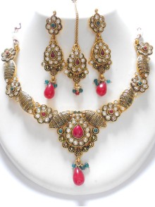 Polki Necklace Set